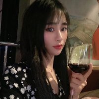 黄中财